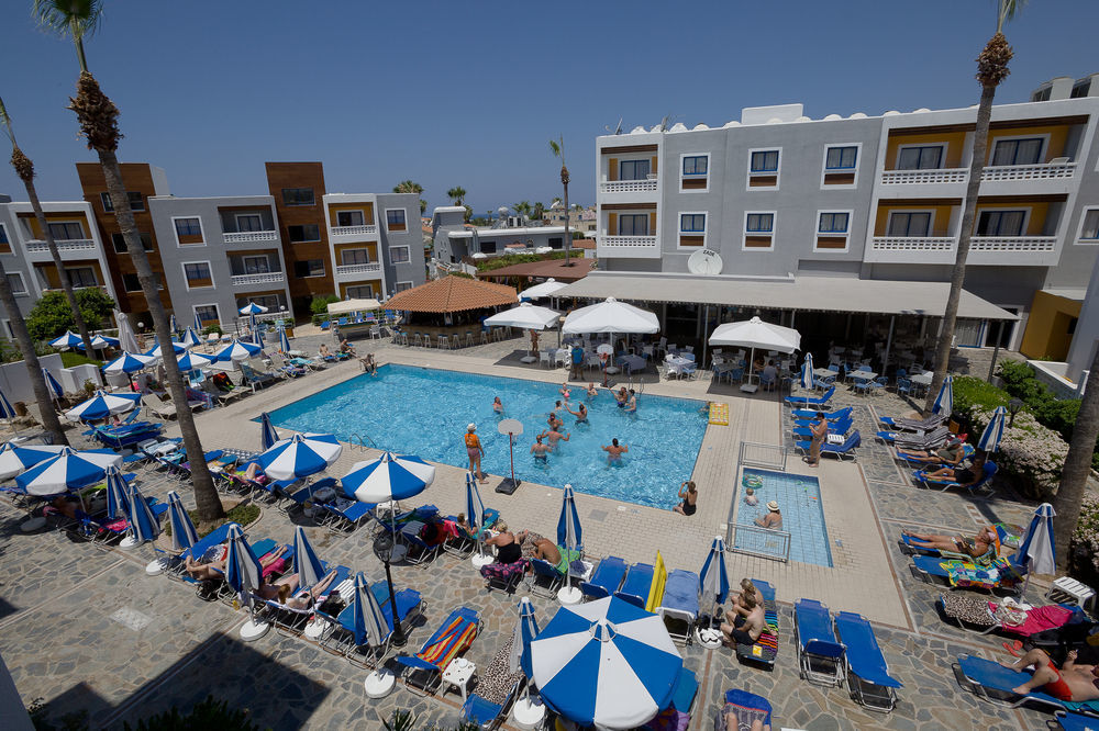 Kefalos - Damon Hotel Apartments Paphos Eksteriør bilde