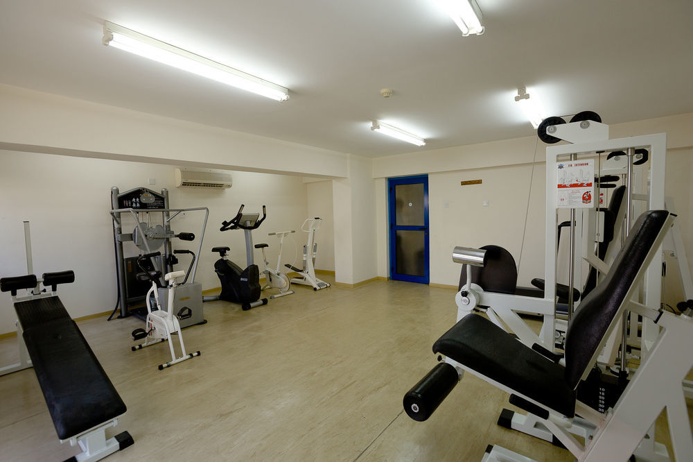 Kefalos - Damon Hotel Apartments Paphos Eksteriør bilde